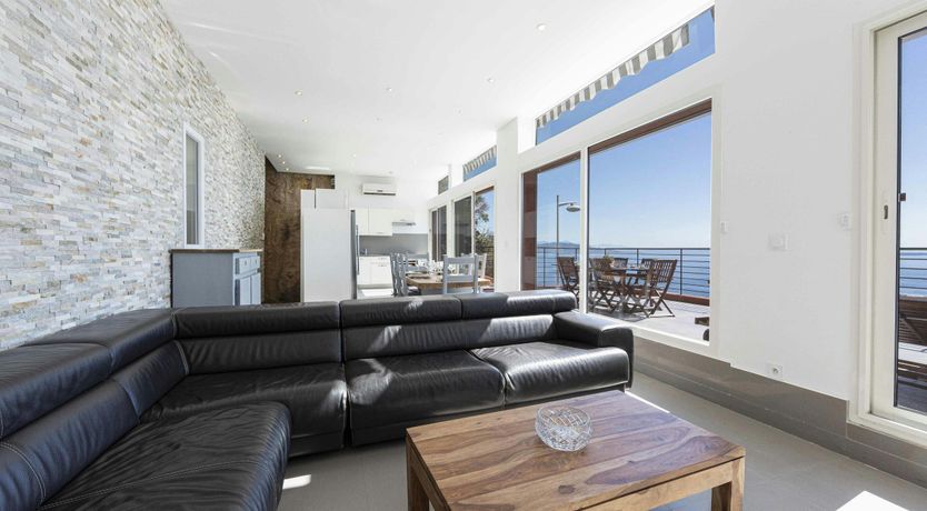 Photo of Golden Coast Path