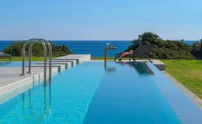 Photo of Greek Jewel
