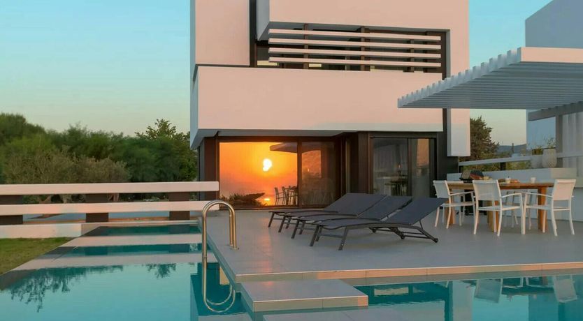 Photo of Greek Jewel