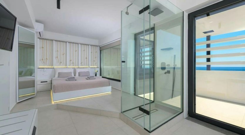 Photo of Greek Jewel