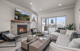 Photo of poppy-lodge