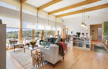 The Shenandoah Prairie Holiday Home