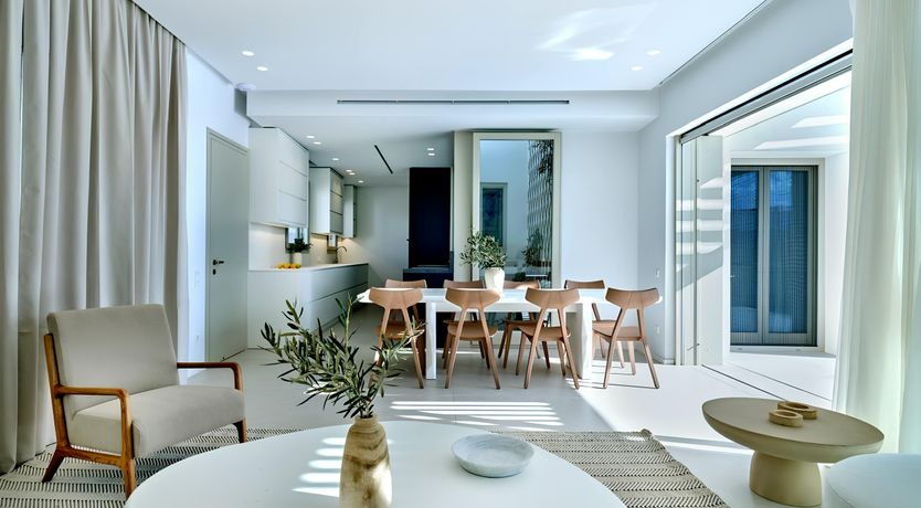 Photo of Luminous Harbour Home