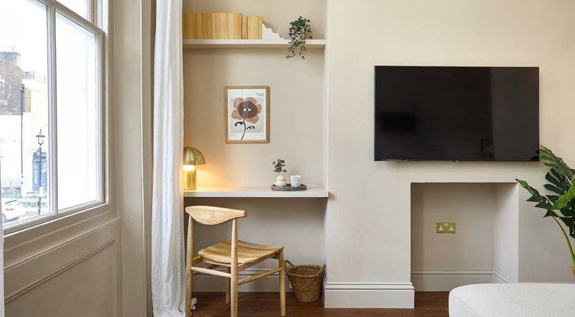 Photo of Primrose Glow