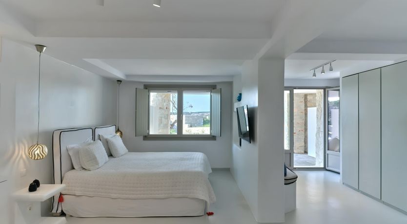 Photo of Beachside in Paros