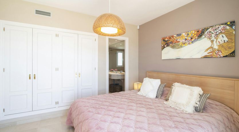 Photo of Bay Horizons