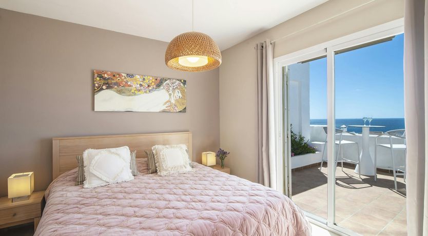 Photo of Bay Horizons