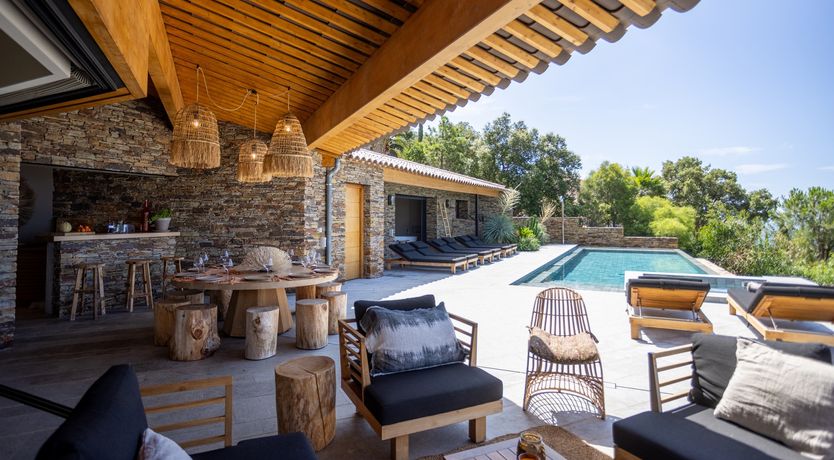 Photo of The Seaside View