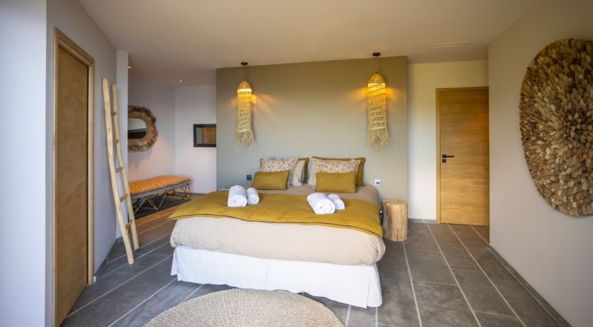 Photo of The Seaside View