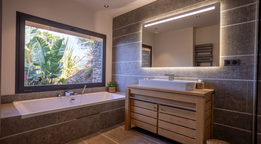 Photo of The Seaside View