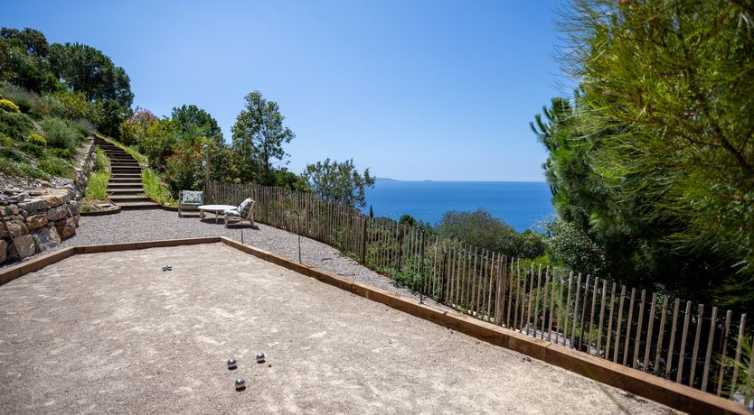 Photo of The Seaside View