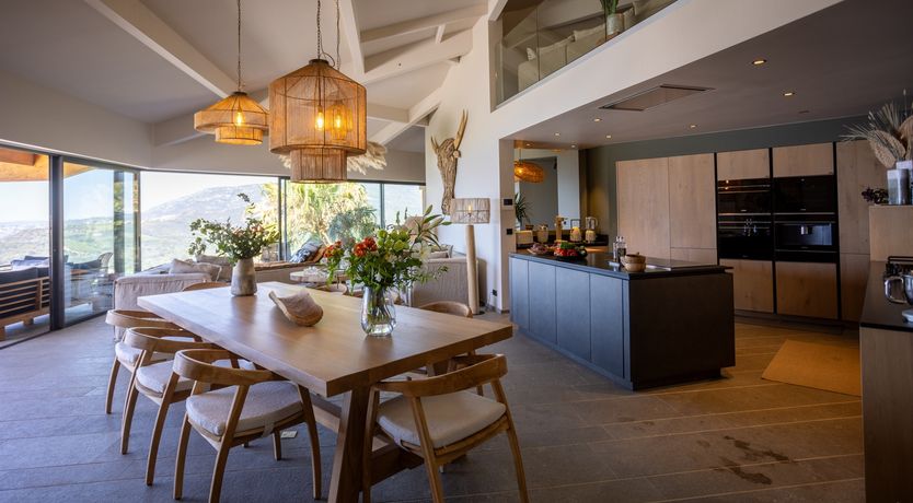 Photo of The Seaside View