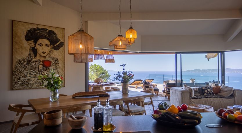 Photo of The Seaside View