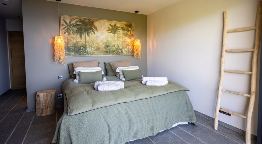 Photo of The Seaside View