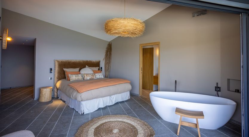 Photo of The Seaside View