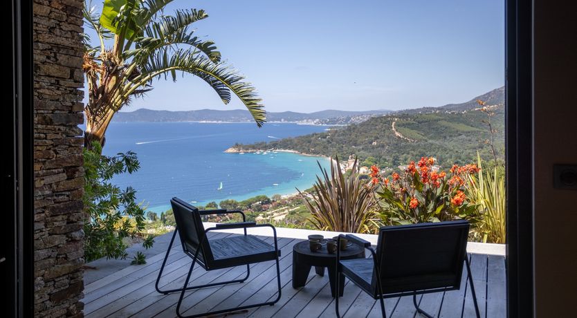 Photo of The Seaside View