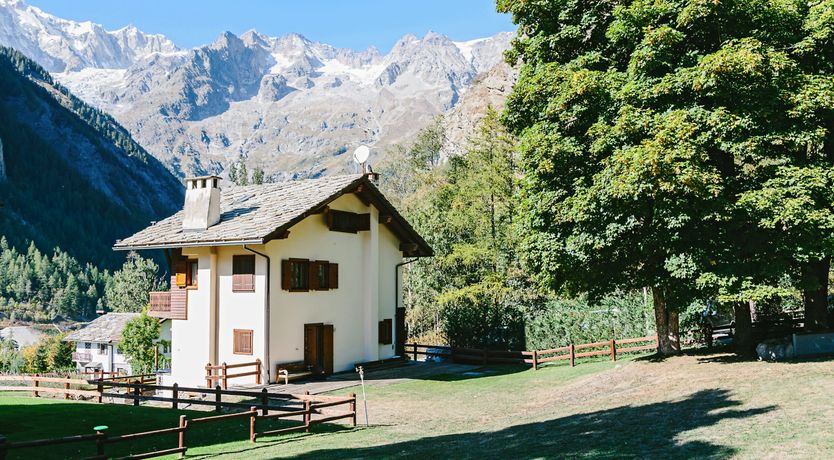 Photo of Mountain Luxe