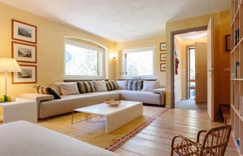 Mountain Luxe Holiday Home