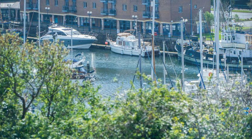 Photo of Coastal Splendour