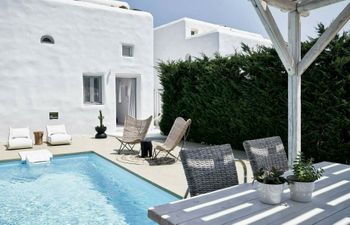 Sand & Waves Holiday Home