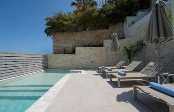 One Hope Holiday Home