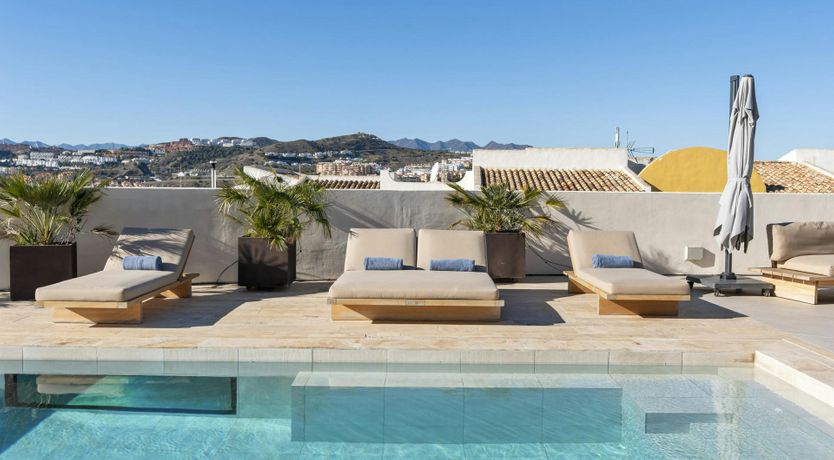 Photo of Honey & Lemon