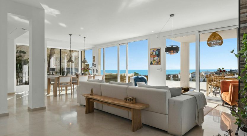 Photo of Honey & Lemon