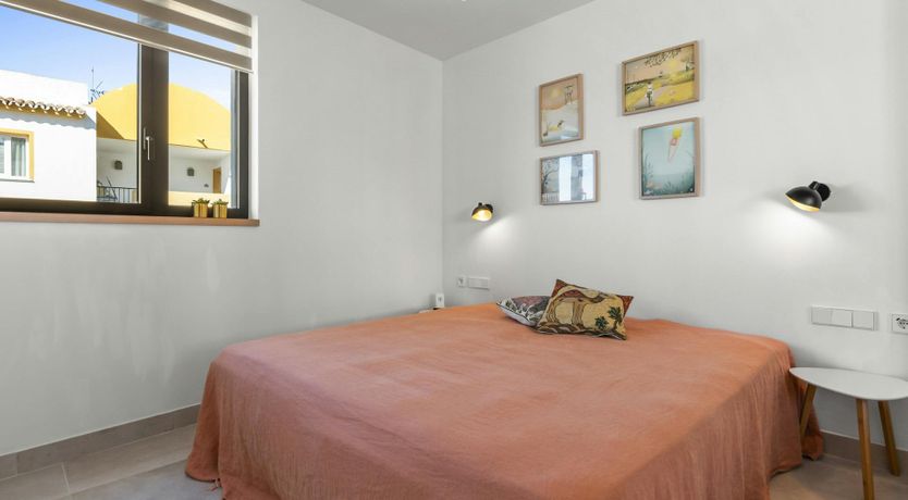 Photo of Honey & Lemon