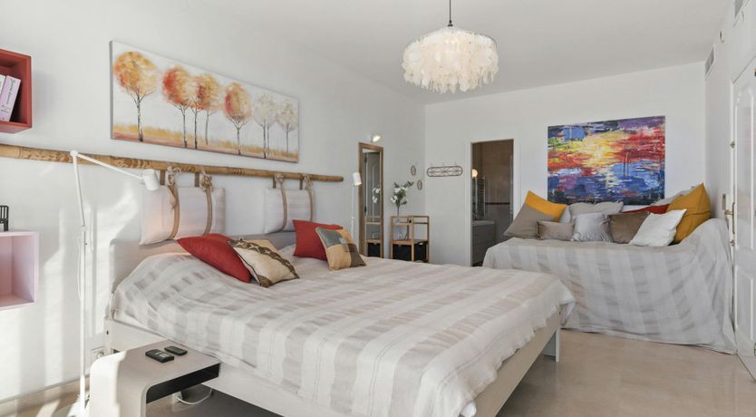 Photo of Honey & Lemon