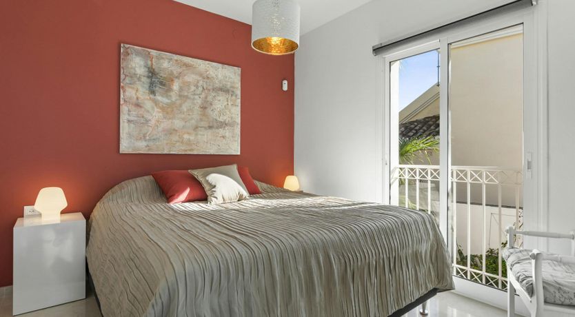 Photo of Honey & Lemon