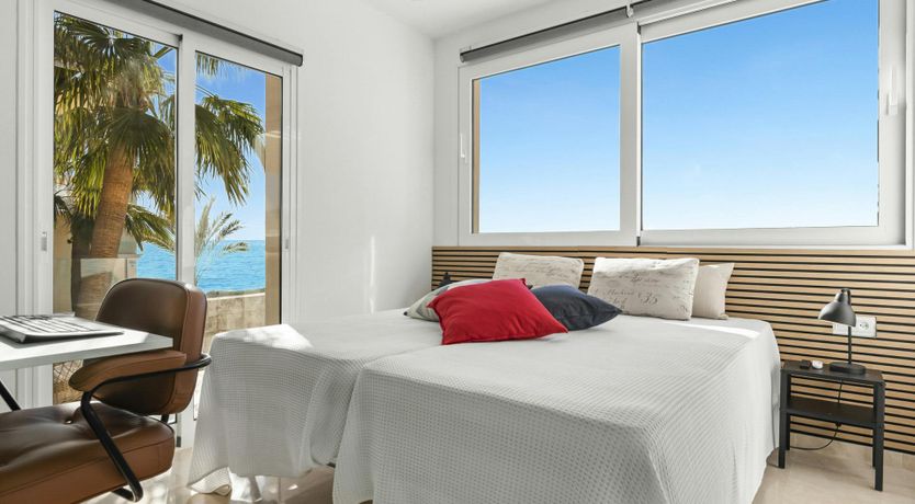 Photo of Honey & Lemon