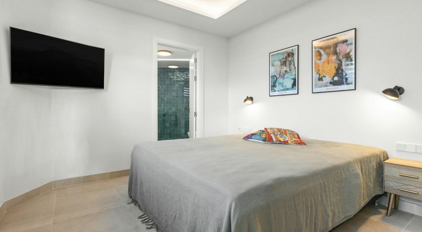 Photo of Honey & Lemon