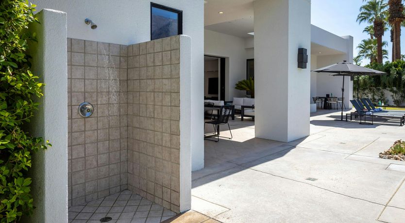 Photo of Old Paradise