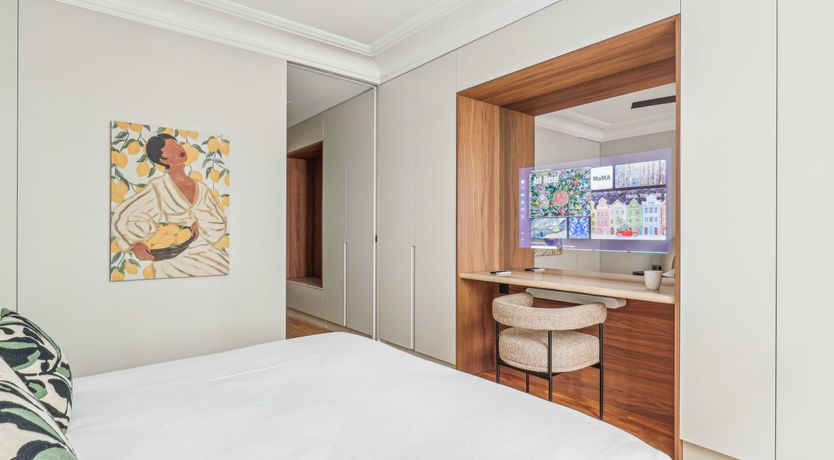 Photo of Paris Reflections