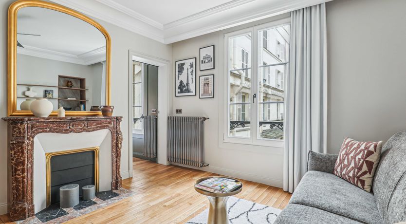 Photo of Paris Reflections