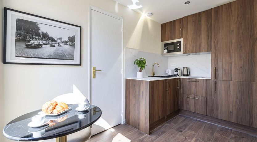 Photo of Left Bank Living