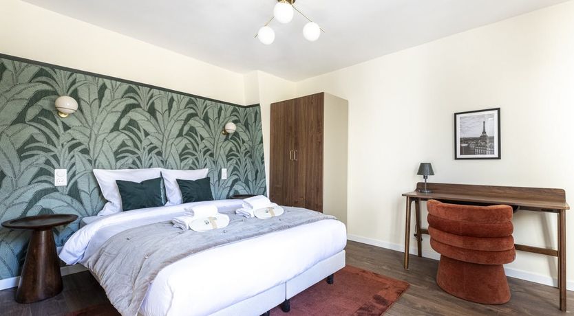 Photo of Left Bank Living