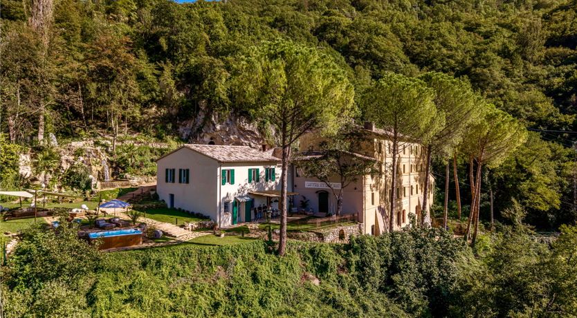 Photo of An Umbrian Gem