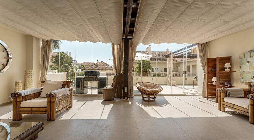 Photo of Jade Light