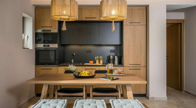 Photo of Grecian Green