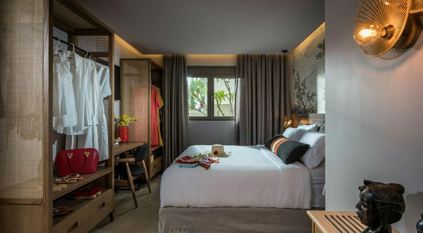 Photo of Grecian Green