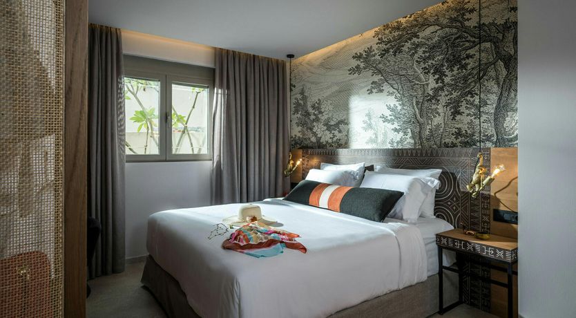 Photo of Grecian Green