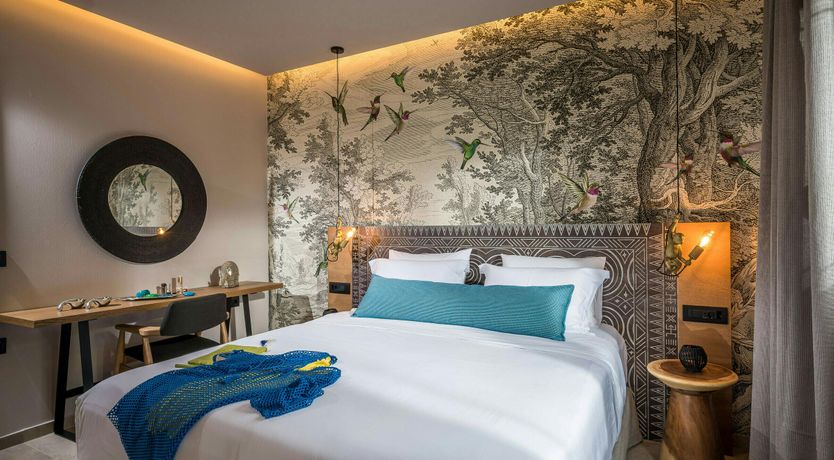 Photo of Grecian Green