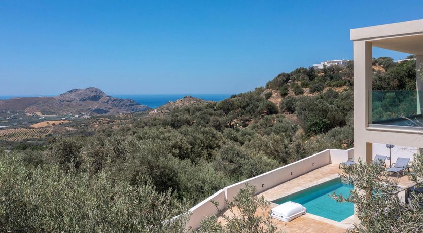 Photo of Crete's Embrace