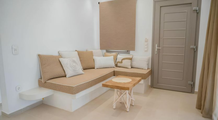 Photo of Naxos Serenity
