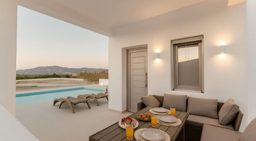 Photo of Naxos Serenity