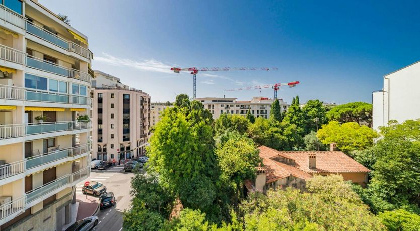 Photo of Croisette Modern