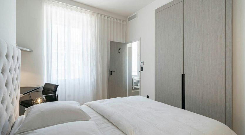 Photo of Croisette Modern