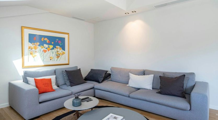 Photo of Croisette Modern