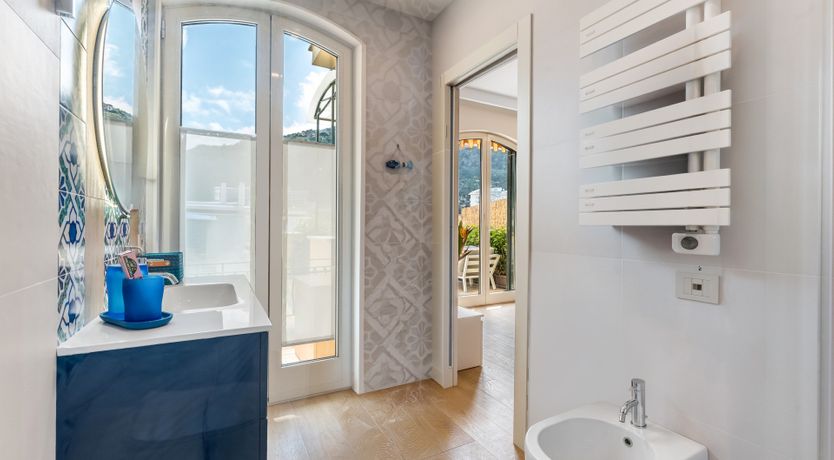 Photo of Grand Shores